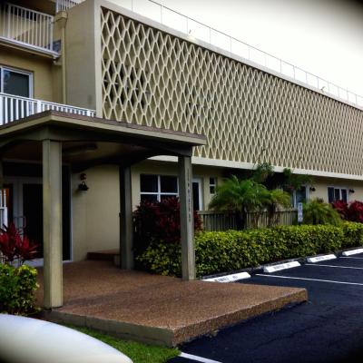 1970s-2000s South Entrance